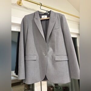 Aritzia Babaton blazer small